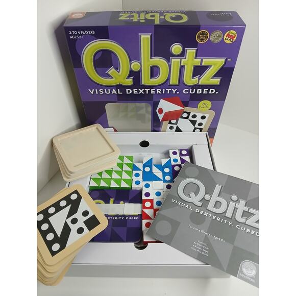 Q-Bitz Puzzle Game COMPLETE MindWare 2009 Strategy Family Kids Cubes - Picture 3 of 3